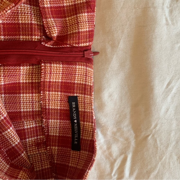 Brandy Melville Plaid Mini Skirt - Picture 5 of 5